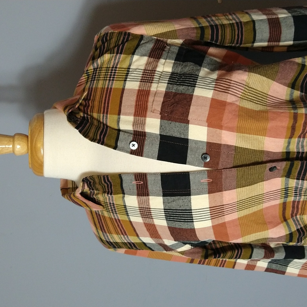 Maxwell plaid button down small shirt - Picture 2 of 8